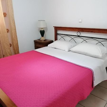 Philoxenia Holiday Home Pappadhiánika Esterno foto