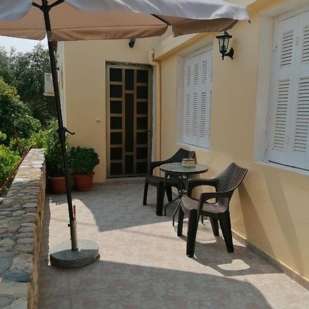 Philoxenia Holiday Home Pappadhiánika Esterno foto