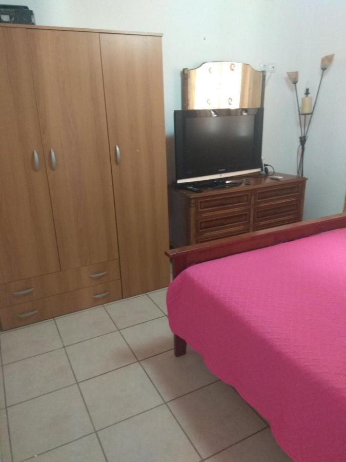 Philoxenia Holiday Home Pappadhiánika Esterno foto