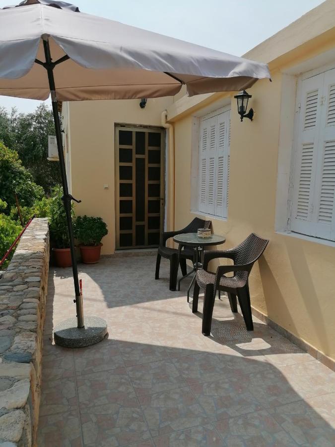 Philoxenia Holiday Home Pappadhiánika Esterno foto